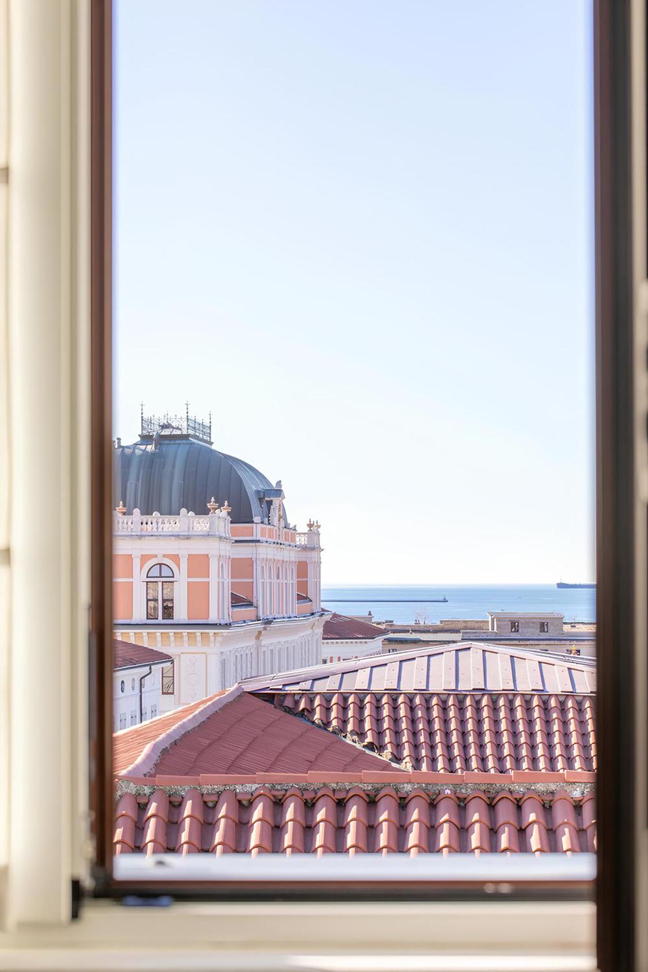 Trieste Sky Exterior foto